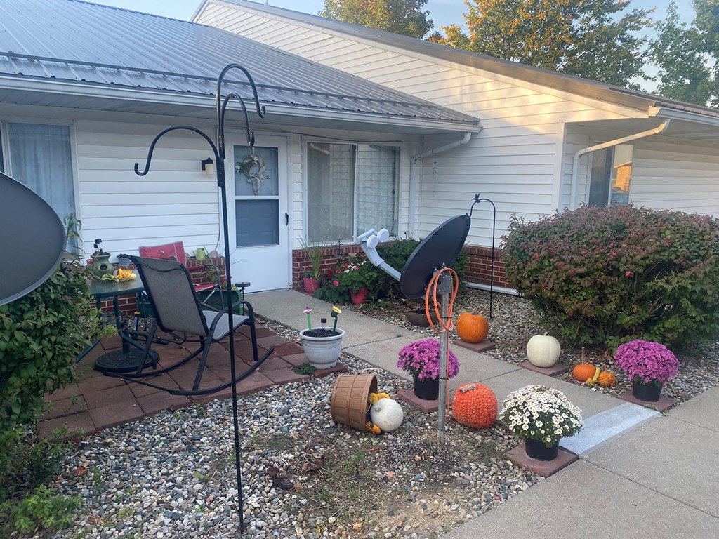 Sulky Downs Apartments exterior, Shipshewana, Indiana