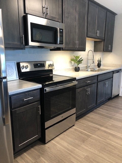 Slate/Shaker Cabinetry, Subway Tile Backsplash & Stainless Steel Appliances