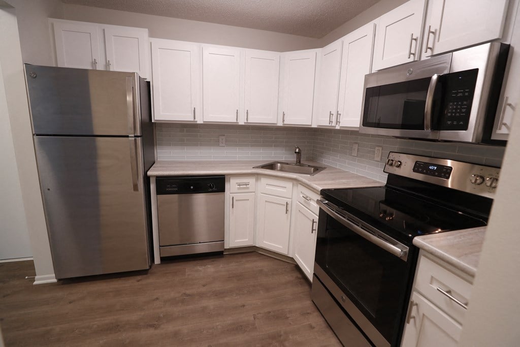 Kitchen - Two bedroom renovated apartment