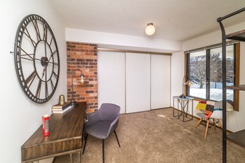Office - Photo Gallery 6