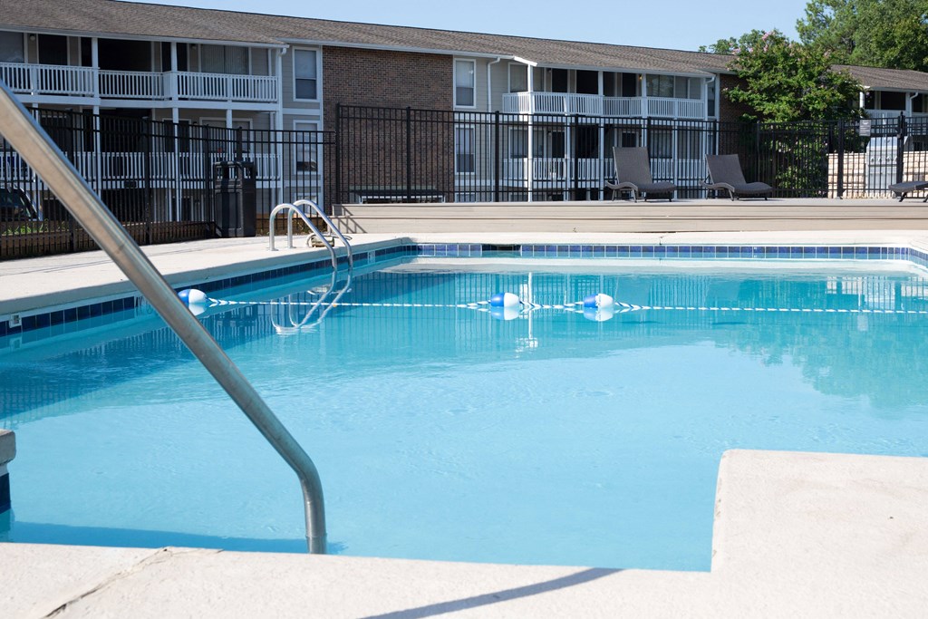 the swimming pool at the falls at rolland park apartments fl