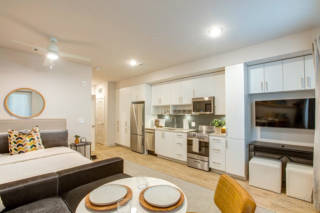 Studio Kitchen at Gibson by Radius, Atlanta, GA, 30316