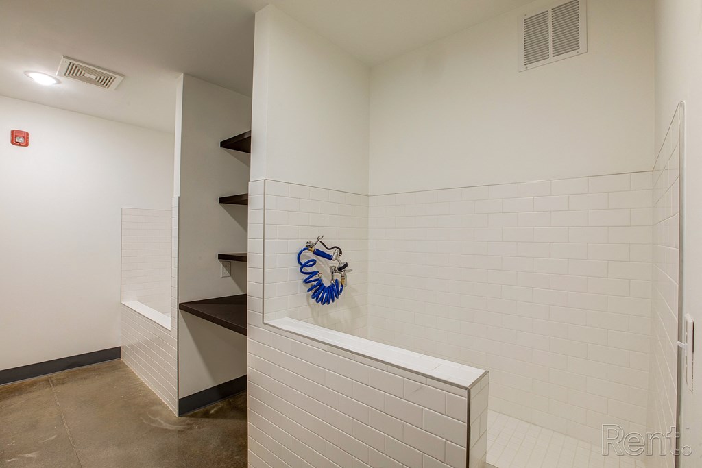 Pet Wash at Gibson by Radius, Georgia, 30316