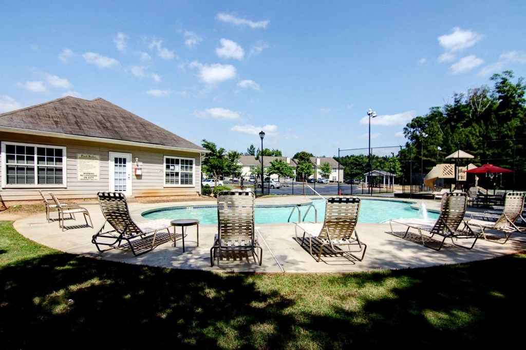 our apartments have a pool and lounge chairs