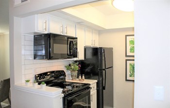 Bright Kitchen at Ashford Riverview, South Carolina, 29407