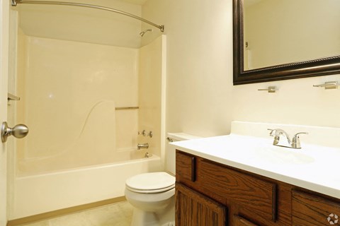 Lee's Landing Apartments