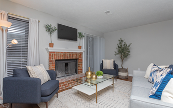 400 Ashley Place 2-3 Beds Apartment for Rent - Photo Gallery 5