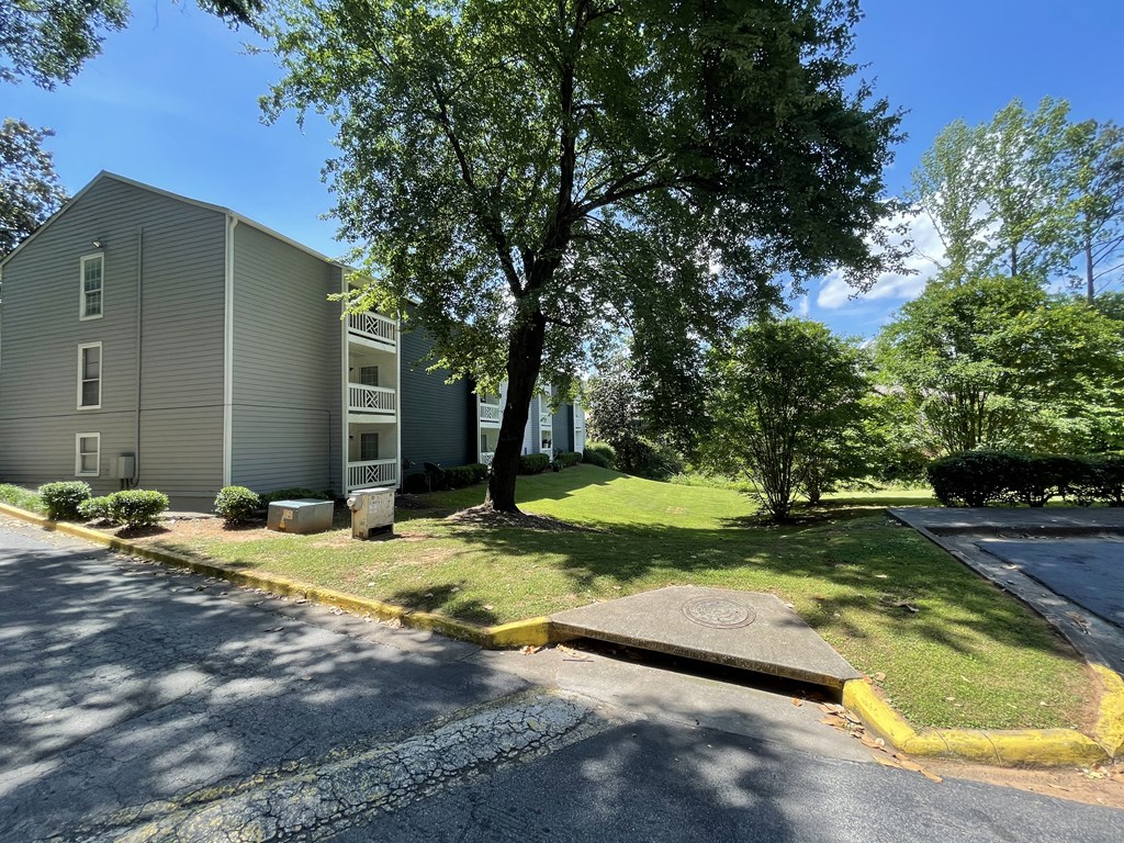 The Woodridge Apartment Homes, 2567 Whites Mill Rd, Decatur, GA RentCafe