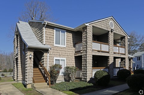 Lee's Landing Apartments