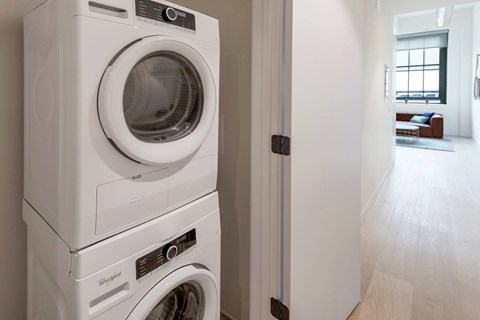Stacked Washer Dryer at 1600 Callowhill, Philadelphia
