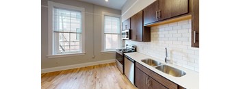 102 W Liberty St 204