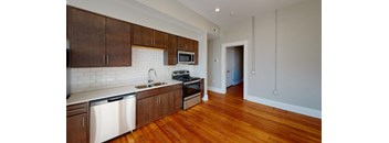 102 W Liberty St 302