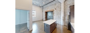 118 W Columbia St Unit 606
