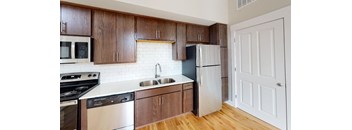 1623 Race St 302