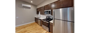 20 E 15th St 303