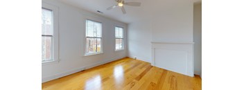 22 W Elder St 202