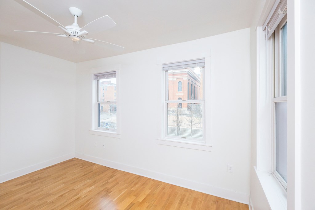 Pendleton - Broadway Square