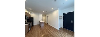 1512 Republic St 102