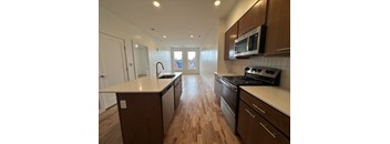 1600 Pleasant St 503