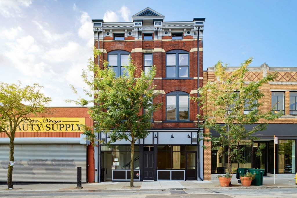 the building in which the apartment is located