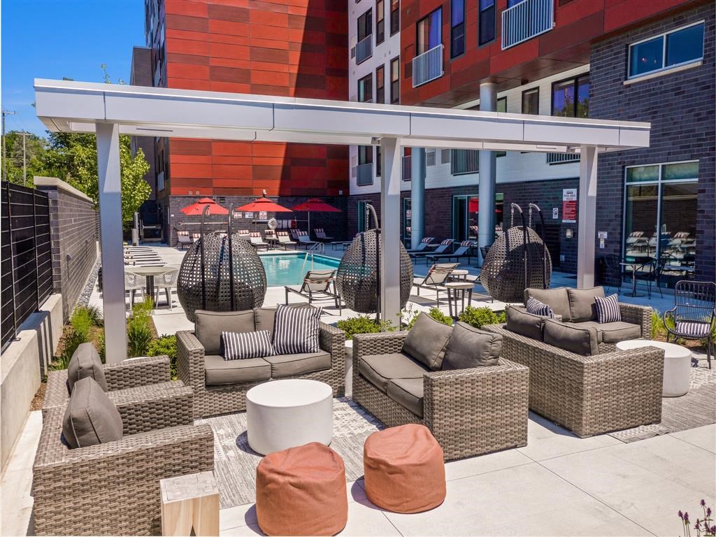Courtyard Patio Courtyard Patio at Beekman on Broadway, Michigan