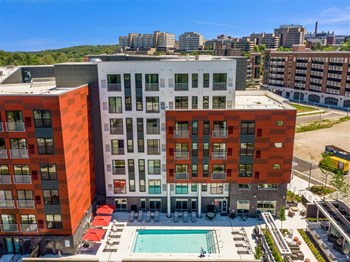 1200 Broadway Street Studio-3 Beds Apartment for Rent - Photo Gallery 13