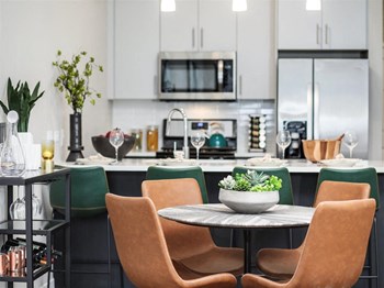 1200 Broadway Street Studio-3 Beds Apartment for Rent - Photo Gallery 2