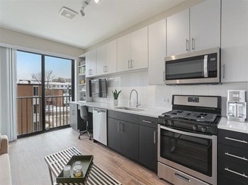 1200 Broadway Street Studio-3 Beds Apartment for Rent - Photo Gallery 34