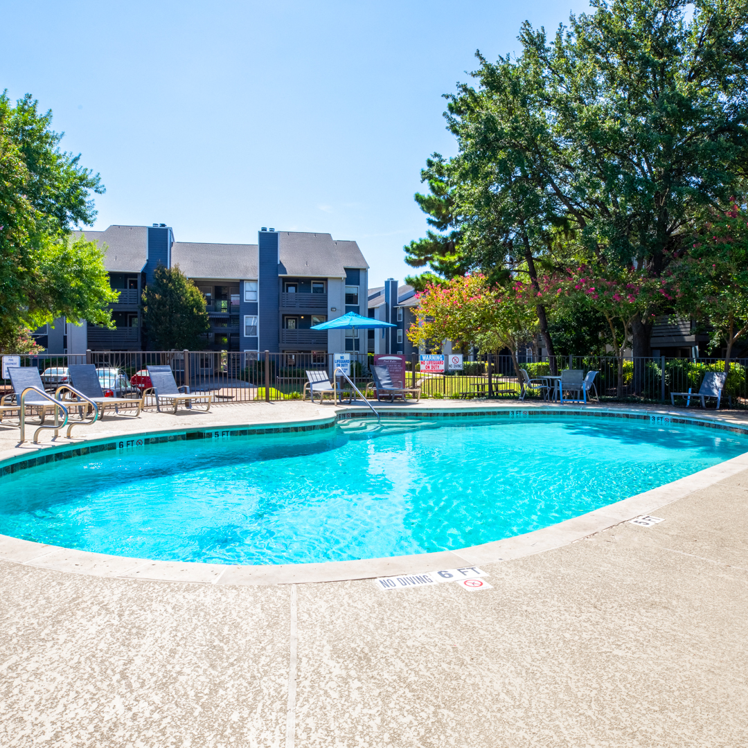 The Stassney at SoCo Shimmering Pool