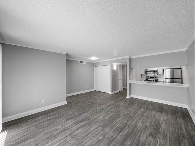 1-bedroom apartment at The Stella in Irving, TX