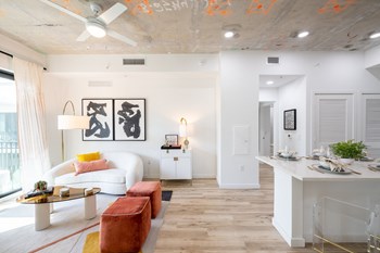 7004 SW 40th Street Studio-3 Beds Apartment for Rent - Photo Gallery 5