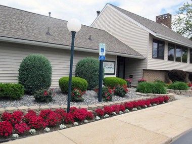 Leasing Office