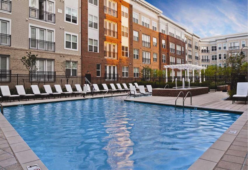 Resort-Style Swimming Pool