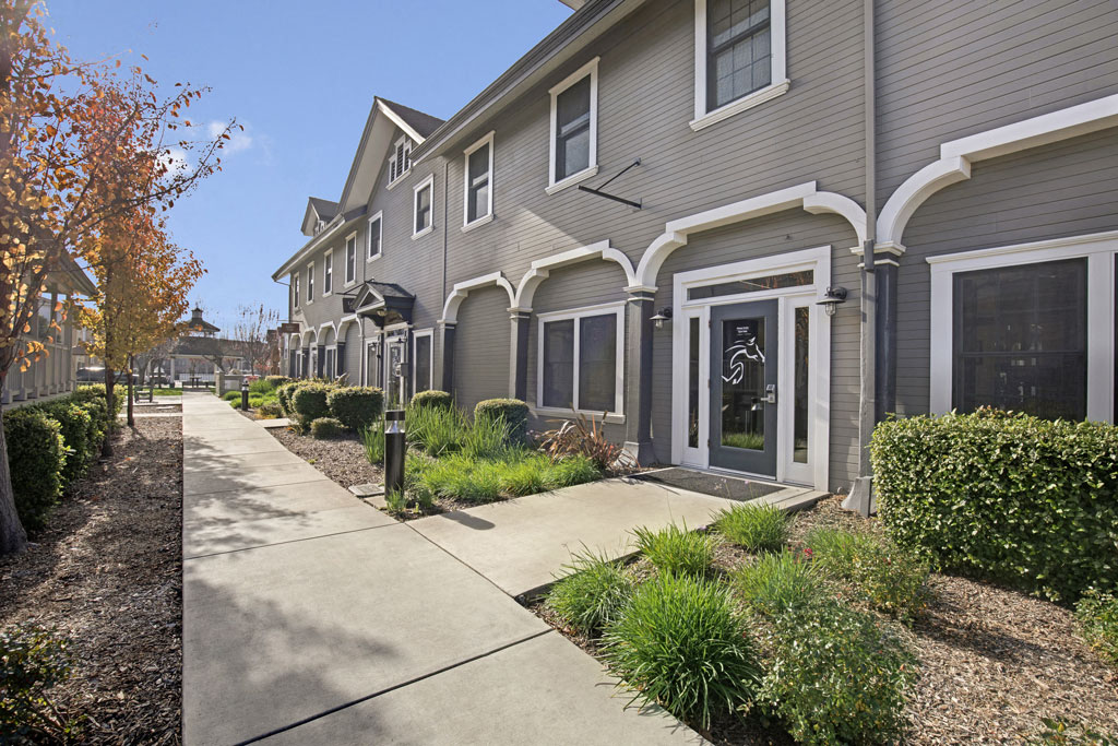 Saratoga Downs At Sheveland Ranch