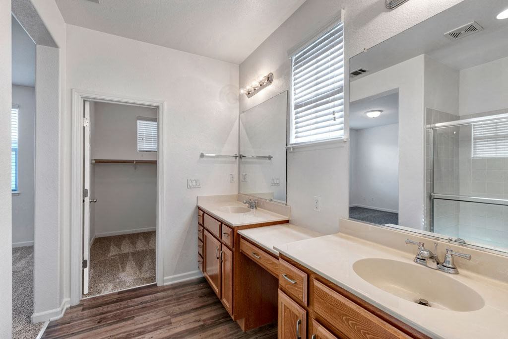 Saratoga Downs At Sheveland Ranch