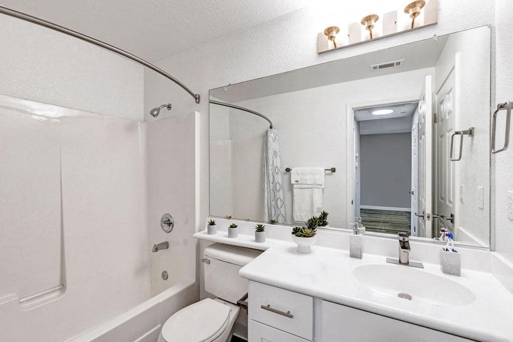 Saratoga Downs At Sheveland Ranch