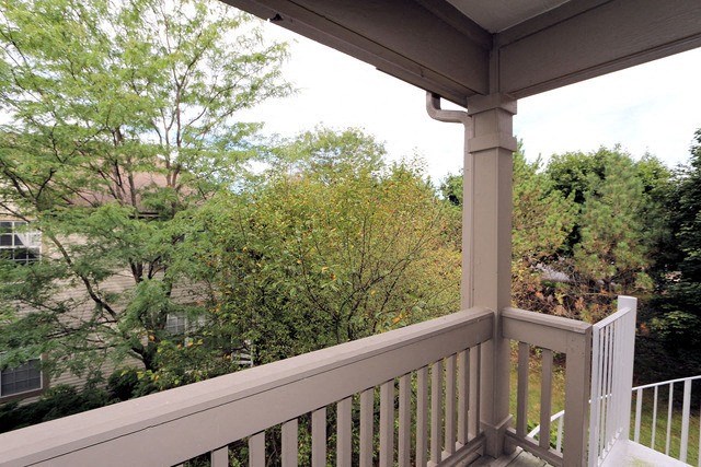 Randall Village Apartments- Crystal Lake, IL - Balcony