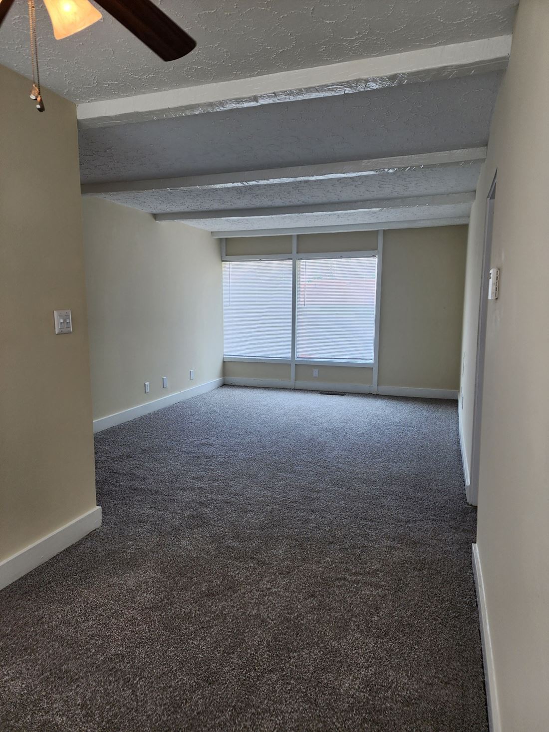 Huntley Ridge East Apartments photo
