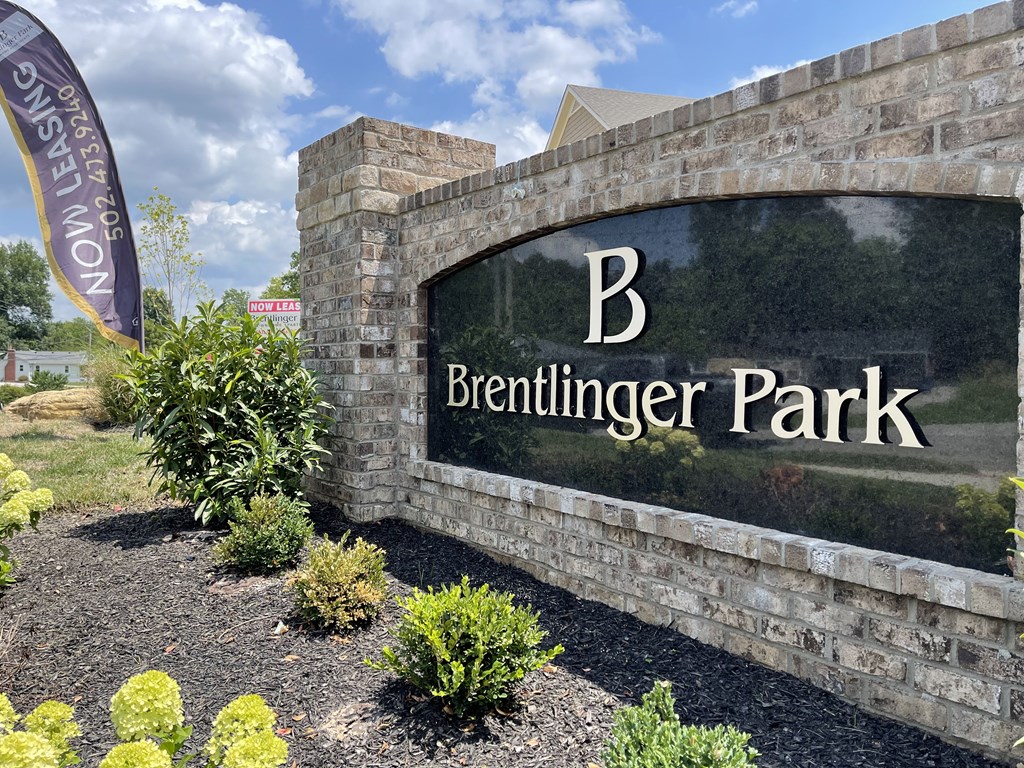 a sign at the entrance of berninger park