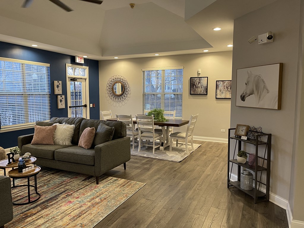 Randall Village Apartments- Crystal Lake, IL - Clubhouse