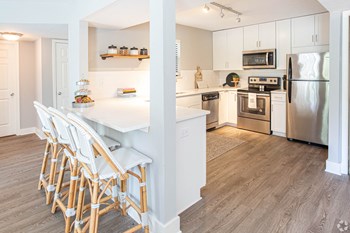 400 Mallard Creek Rd. Studio-3 Beds Apartment for Rent - Photo Gallery 14