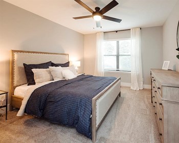 400 Mallard Creek Rd. Studio-3 Beds Apartment for Rent - Photo Gallery 2