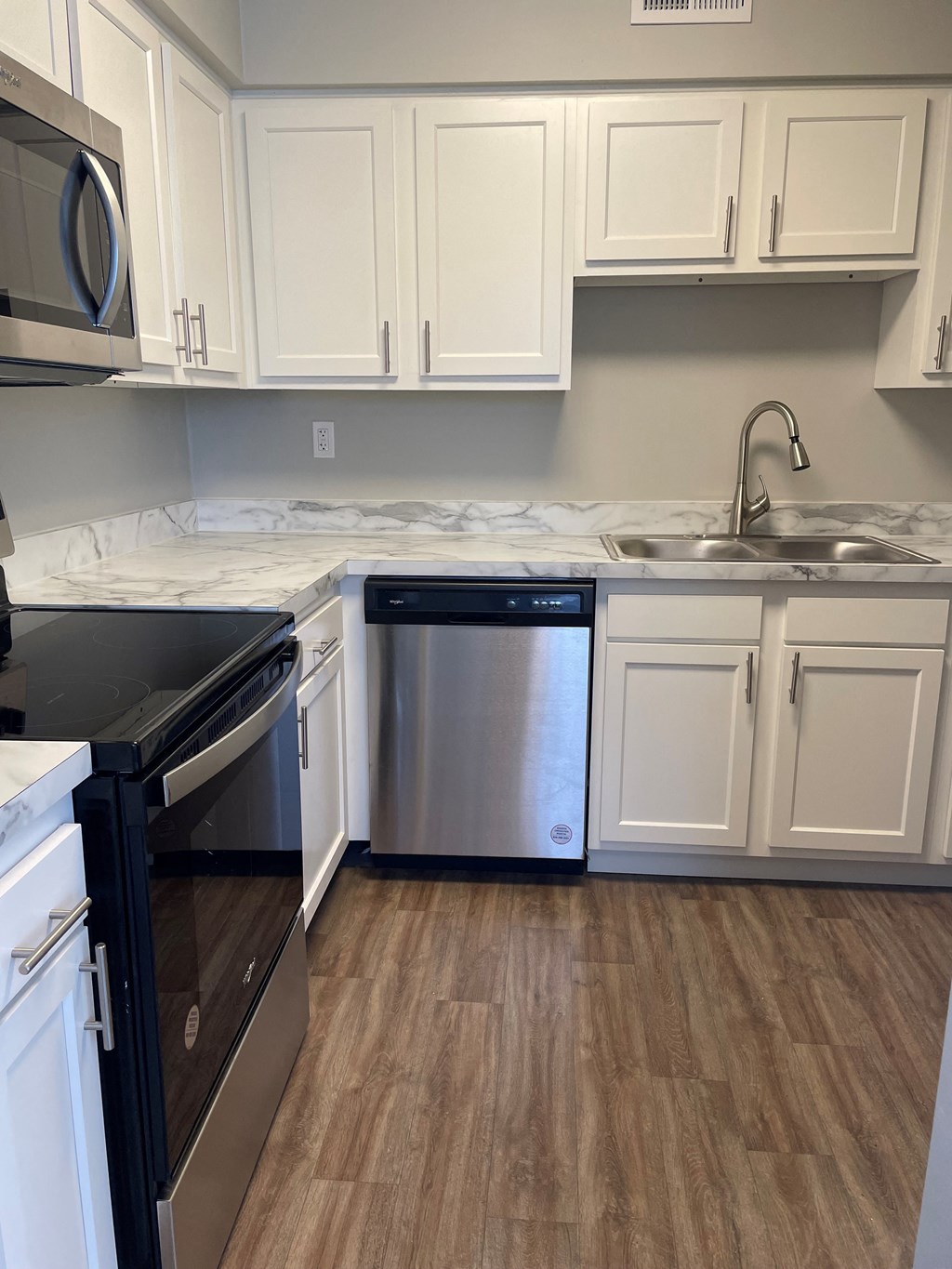 Hanley Lane - Reno Kitchen