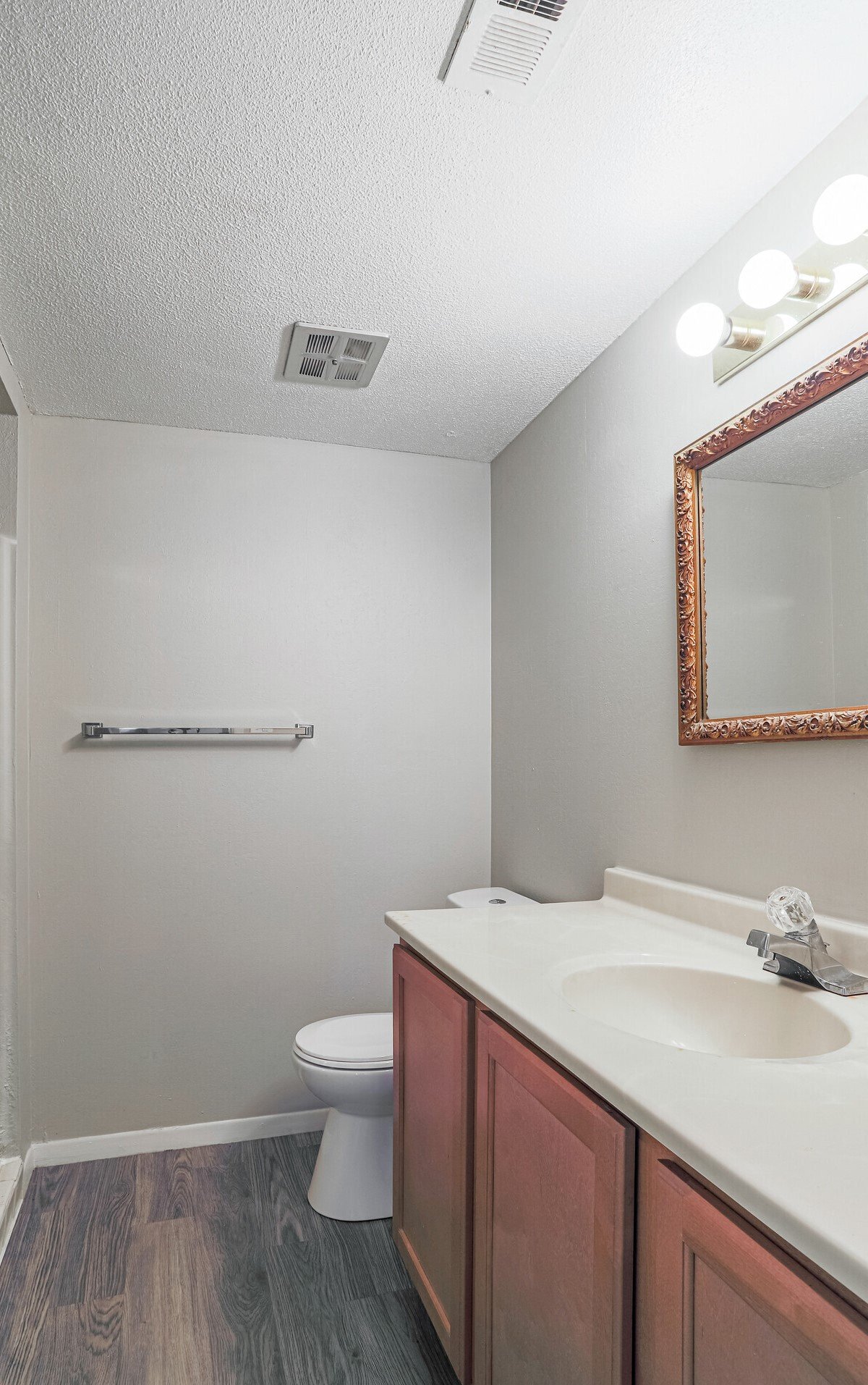 Apartments For Rent- Brandywine Crossing Apartments- Peoria Illinois