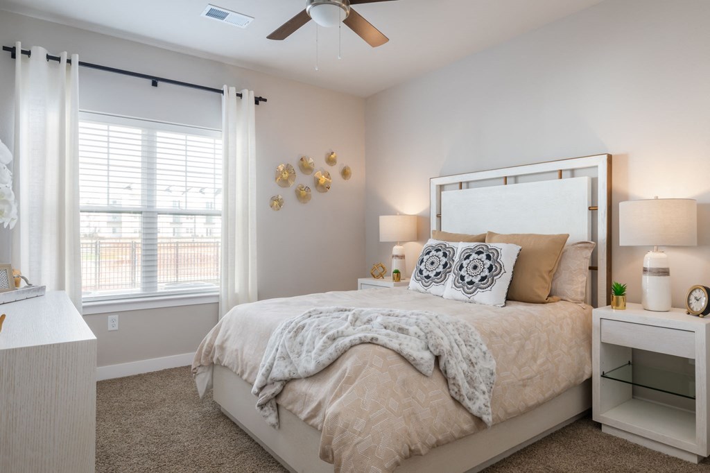 bedroom  at The Edison at Tiffany Springs, Kansas City, MO