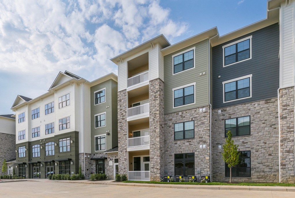 Aventura at Wild Horse Creek Exterior