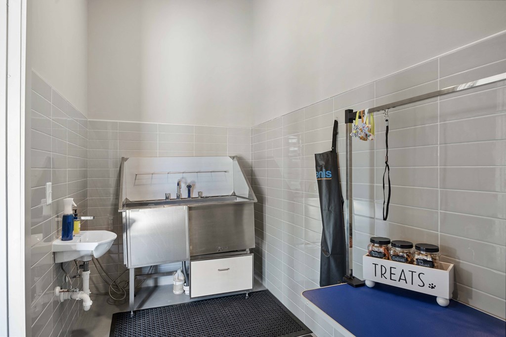 The Edison At Farrow Commons