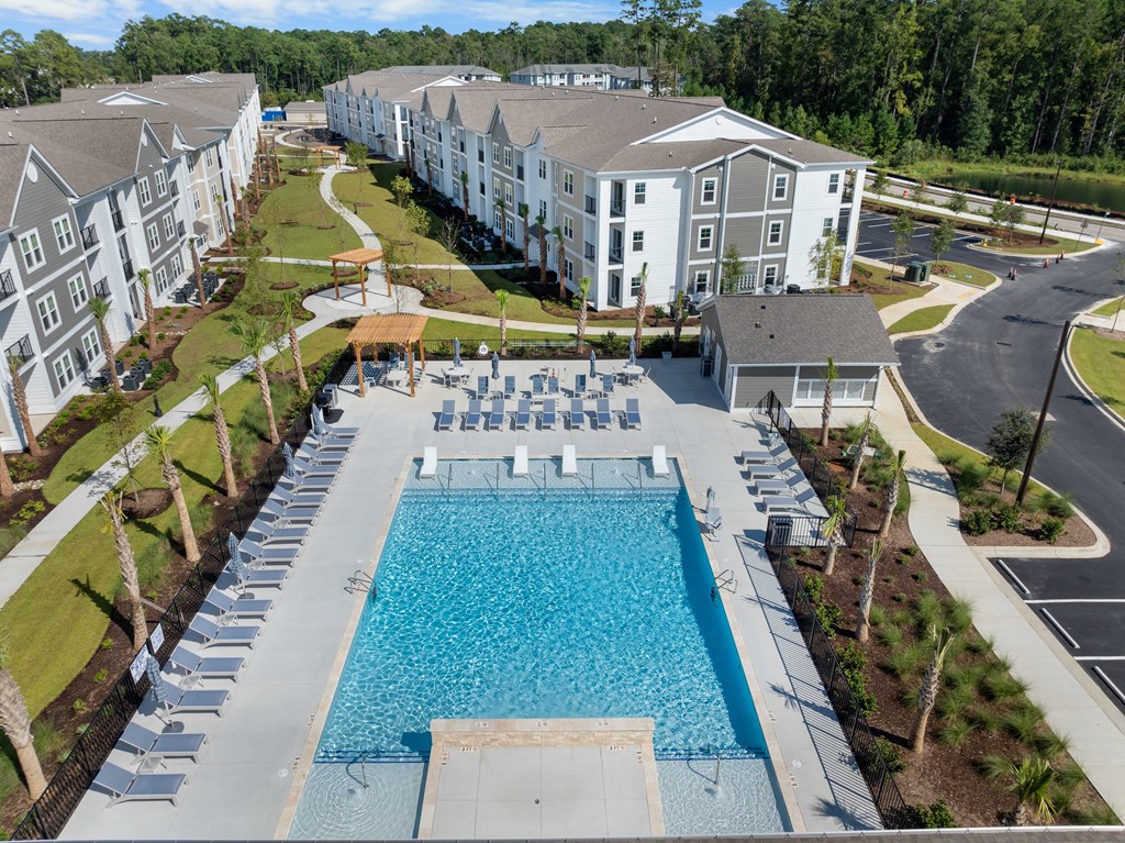 The Edison At Farrow Commons