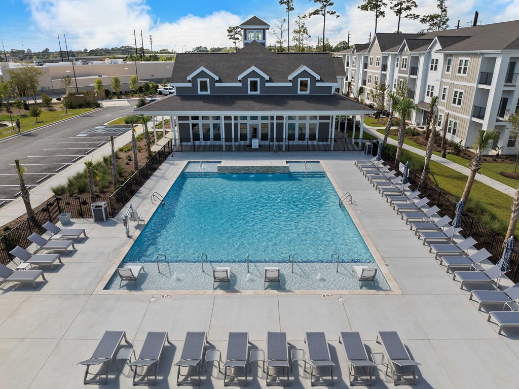 The Edison At Farrow Commons