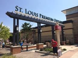 St. Louis Premier Outlets